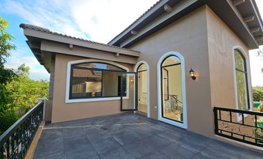 Mediterranean House for Sale in Portofino