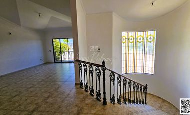 CASA EN VENTA, PRIMERA SECCIÓN DE BALCONES DEL CAMPESTRE, LEÓN, GTO; SUPER PRECIO DE OPORTUNIDAD.