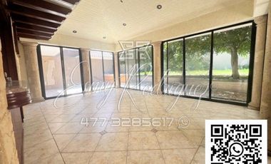 CASA EN VENTA, PRIMERA SECCIÓN DE BALCONES DEL CAMPESTRE, LEÓN, GTO; SUPER PRECIO DE OPORTUNIDAD.