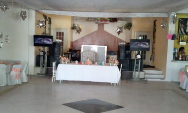 Edificio en venta en Granjas Banthi, San Juan del Río, Querétaro Inactive