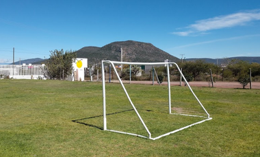 Edificio en venta en Granjas Banthi, San Juan del Río, Querétaro Inactive