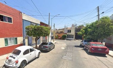 ¡¡¡¡¡¡ Se Vende Linda Casa !!!!!!! En Monte Himalaya, JALISCO con un PAGO INICIAL de $450,000