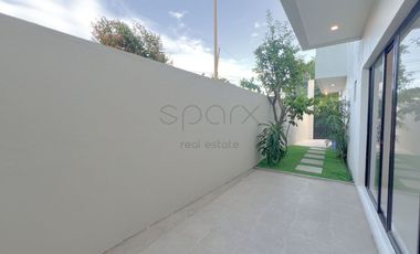 NEWLY RENOVATED 3BR HOUSE AND LOT IN BF HOMES LAS PIÑAS CITY