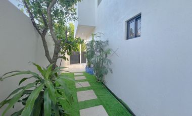 NEWLY RENOVATED 3BR HOUSE AND LOT IN BF HOMES LAS PIÑAS CITY