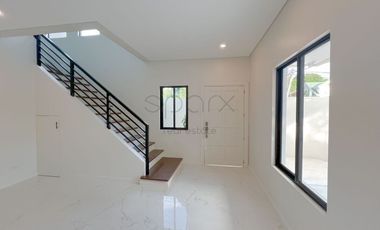 NEWLY RENOVATED 3BR HOUSE AND LOT IN BF HOMES LAS PIÑAS CITY