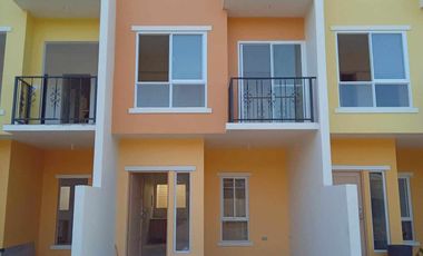 For Rent 2 Storey 4 Bedroom Townhouse in Tabunok Talisay, Ceby