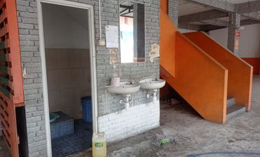 Tempat Usaha Jalan Kusuma Bangsa Hadap: Timur
