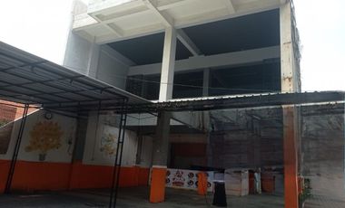 Tempat Usaha Jalan Kusuma Bangsa Hadap: Timur
