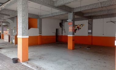 Tempat Usaha Jalan Kusuma Bangsa Hadap: Timur