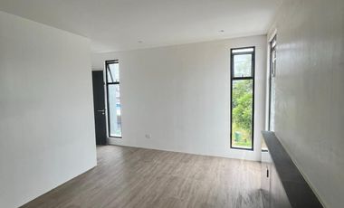 BF HOMES PANAQUE CITY 5 BEDROOMS TWO STOREY