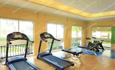 Italian-Inspired 2Bedroom Unit. Across Nustar!