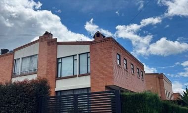 Se vende hermosa casa en el Condominio Riveras de Susagua en Zipaquira