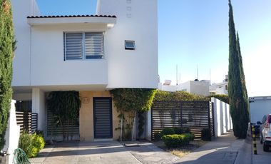 Cluster Residencial Villafranca