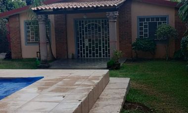 VENTA O RENTA DE CASA TLAYACAPAN, MORELOS.