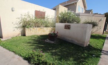 Se Vende Gran y Bella Casa en Condominio - Buin