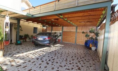 Se Vende Gran y Bella Casa en Condominio - Buin
