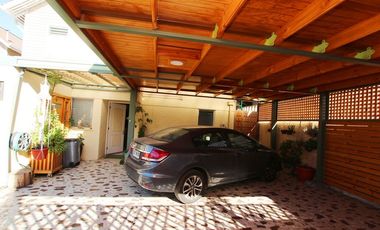 Se Vende Gran y Bella Casa en Condominio - Buin