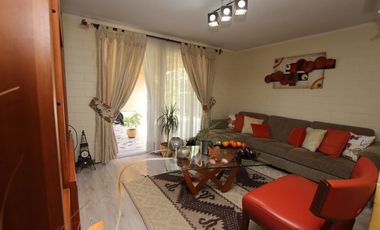 Se Vende Gran y Bella Casa en Condominio - Buin