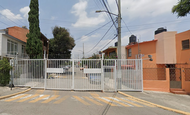 CASA EN VENTA, SECCION PARQUES CUAUTITLAN IZCALLI EDO DE MEX.