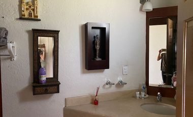 LOFT TOTALMENTE EQUIPADO, RODEADO DE HERMOSO JARDIN