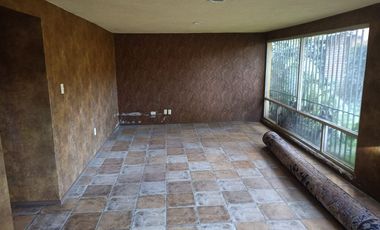 Renta Casa para Oficinas Col. Electricistas, Toluca