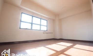 Avalon Condominium- 3 Bedroom Unit in Cebu Business Park (Ayala), Cebu City For Sale