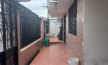 Vendo Casa de 438.67m, Chillogallo Santa Martha