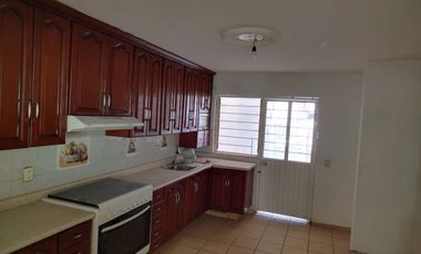 CASA EN VENTA COLONIA LA ESPERANZA, LA FEDERACHA EN GUADALAJARA
