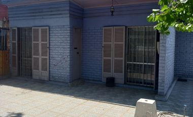 CASA 3 DORMITORIOS Y 1 BAÑO BARRIO SANTA BLANCA EL BOSQUE