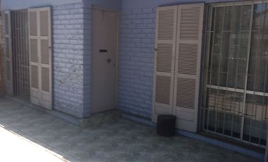 CASA 3 DORMITORIOS Y 1 BAÑO BARRIO SANTA BLANCA EL BOSQUE