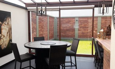 Casa totalmente amueblada en renta Lomas Virreyes Calimaya modelo Granada