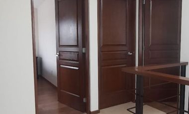 Casa totalmente amueblada en renta Lomas Virreyes Calimaya modelo Granada