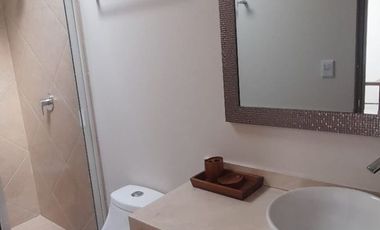 Casa totalmente amueblada en renta Lomas Virreyes Calimaya modelo Granada