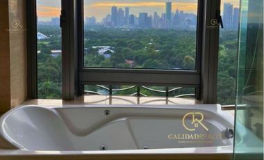 Essensa East Forbes 3BR Condo Unit For Sale Semi Furnished BGC, Taguig