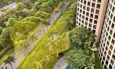 Essensa East Forbes Semi Furnished Condo Unit 3BR For Sale