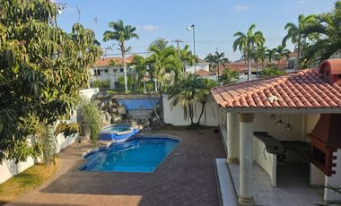 Alquiler de Casa - Urbanización Pórtico del Río.