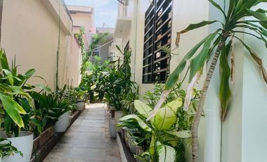 HOUSE AND LOT FOR SALE IN MUNTINLUPA CITY
