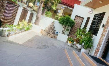 HOUSE AND LOT FOR SALE IN MUNTINLUPA CITY