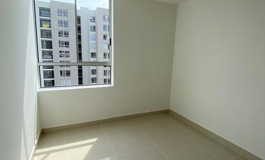SE ALQUILA APARTAMENTO EN CIRUELOS 2 DE CIUDAD COUNTRY