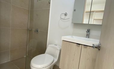 SE ALQUILA APARTAMENTO EN CIRUELOS 2 DE CIUDAD COUNTRY