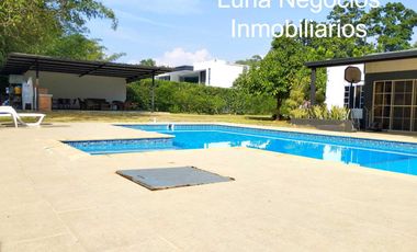 VENDO HERMOSA CASA CAMPESTRE CONJUNTO CERRADO RUITOQUE BAJO BUCARAMANGA COLOMBIA