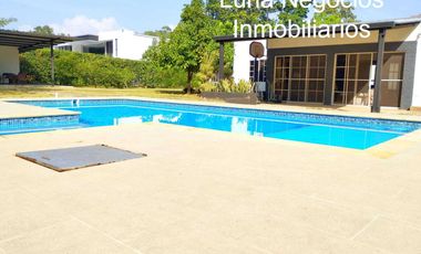 VENDO HERMOSA CASA CAMPESTRE CONJUNTO CERRADO RUITOQUE BAJO BUCARAMANGA COLOMBIA