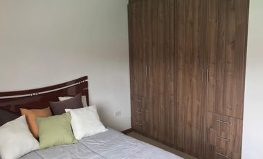 Venta de casa en Calderón.