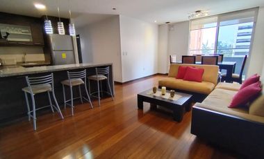 Sector La Carolina, En Renta Dpto. 2D 90 m2 Amoblado con balcón