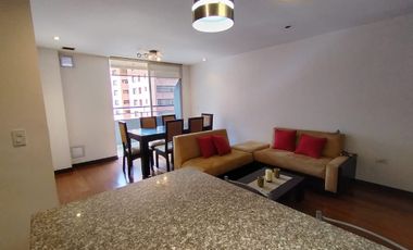 Sector La Carolina, En Renta Dpto. 2D 90 m2 Amoblado con balcón