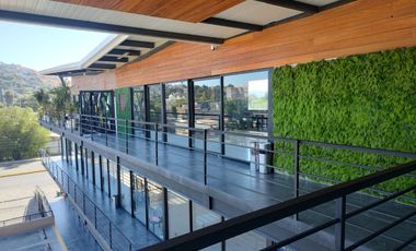 LOCAL EN RENTA PLAZA AVANZZA, AV. EL JACAL