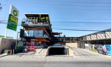 LOCAL EN RENTA PLAZA AVANZZA, AV. EL JACAL