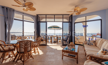 Se Vende Apartamento de Lujo Frente al Mar en Puerto Escondido