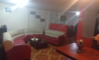CASA EN VENTA CARAPUNGO