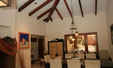 HERMOSA CASA EN VENTA EN PAKAKUNA – RODEADA DE NATURALEZA